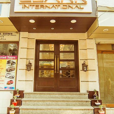 クラーク インターナショナル デリー エクステリア 写真
